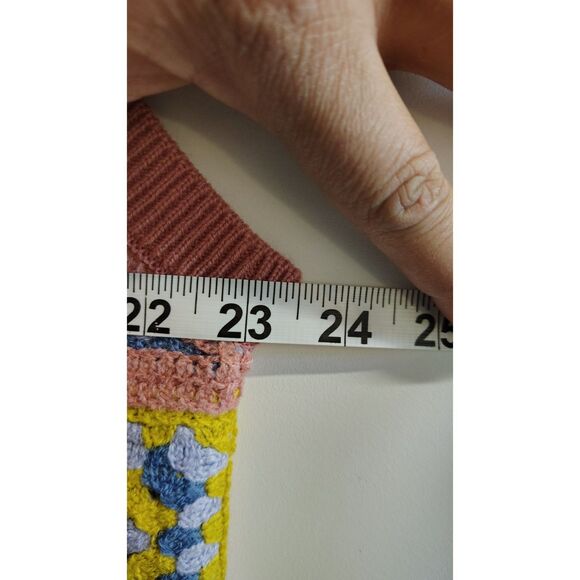 WESC Women's Pink/Yellow Floral Granny Square Crewneck Patchwork Vest XXL - Picture 6 of 7